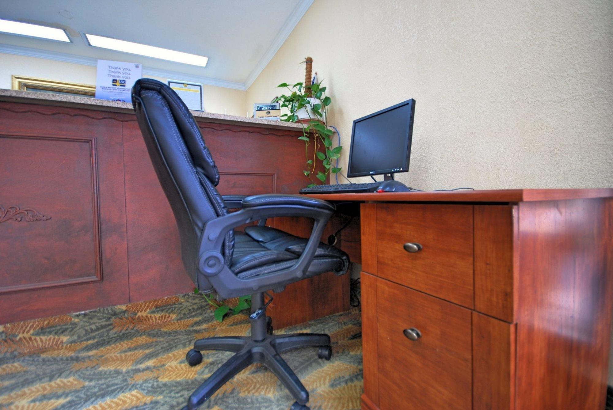 Americas Best Value Inn Killeen Ft Hood Buitenkant foto